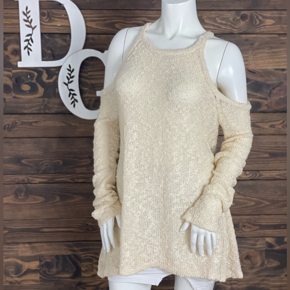 She & Sky | Open Split Lace Up Backside Popcorn Knit Cold Shoulder Sweater